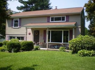 1252 Grove Rd, West Chester, PA 19380
