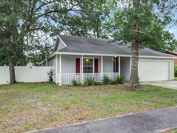 3rd image of 2417 Winterwood Cir W