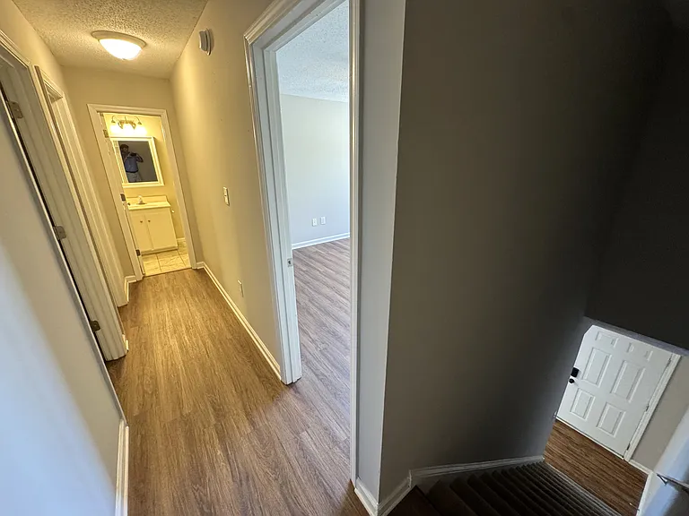 Pineview Townhomes — Photo 16