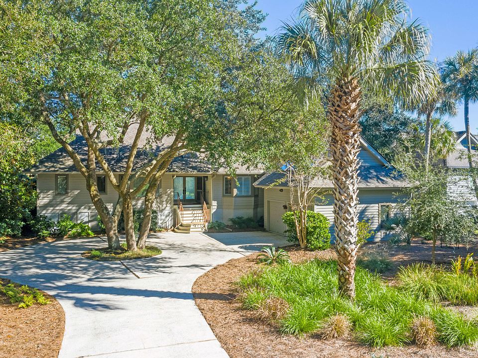 1st image of 130 Turnberry Dr