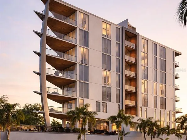 688 GOLDEN GATE POINT #202, SARASOTA, FL 34236