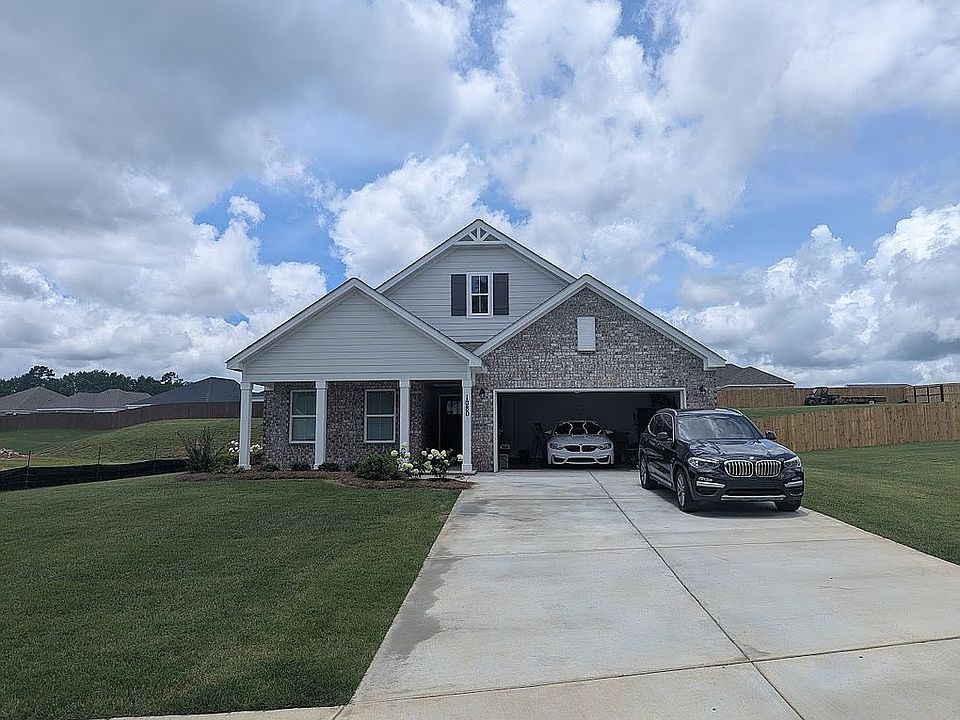 1st image of 1080 Como Way