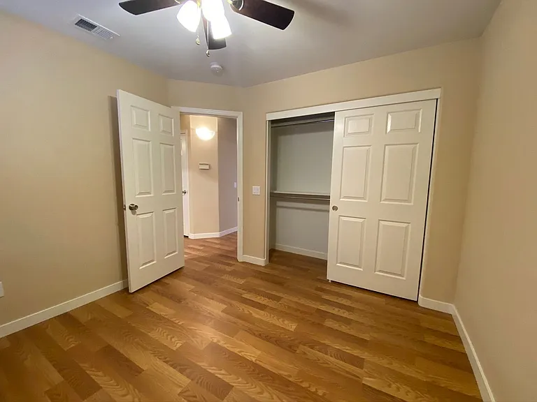 994 Trackers Glen Ave — Photo 24