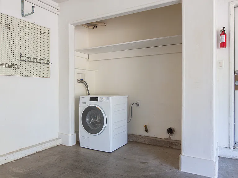 226 Dickerson Ave — Photo 29