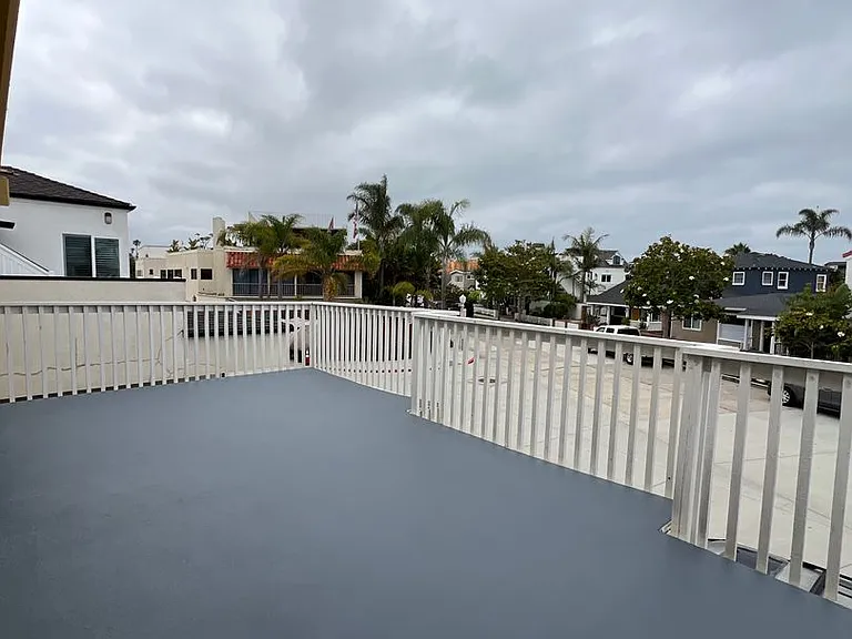1505 E Balboa Blvd #B — Photo 6