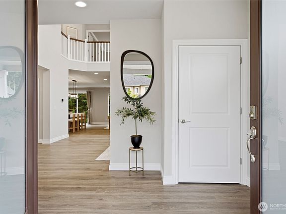 3rd image of 6331 SE 5th Place