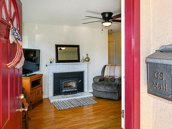 3rd image of 1500 Hemlock Street