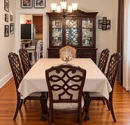 5th image of 22 Willoughby St #1