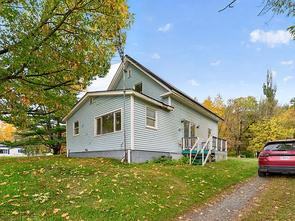 4th image of 2 Hanscom Drive