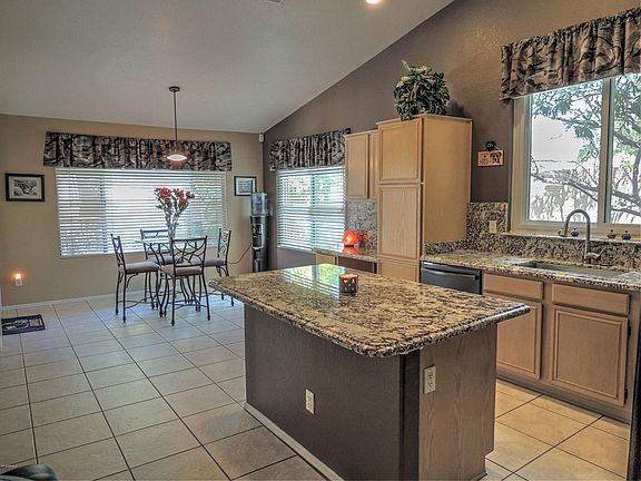 4th image of 4420 E Cathedral Rock Dr