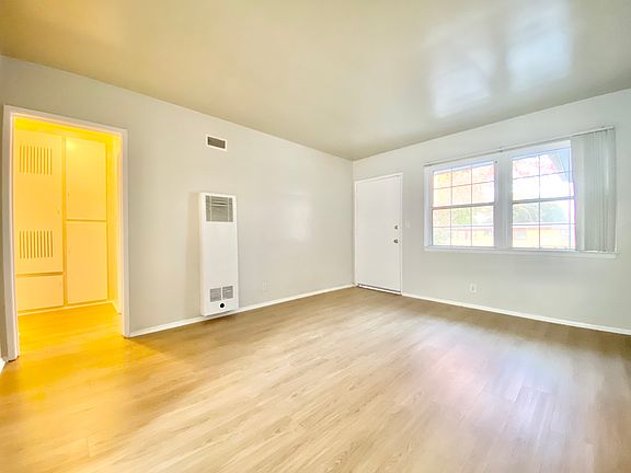 5th image of 6763 Atoll Ave