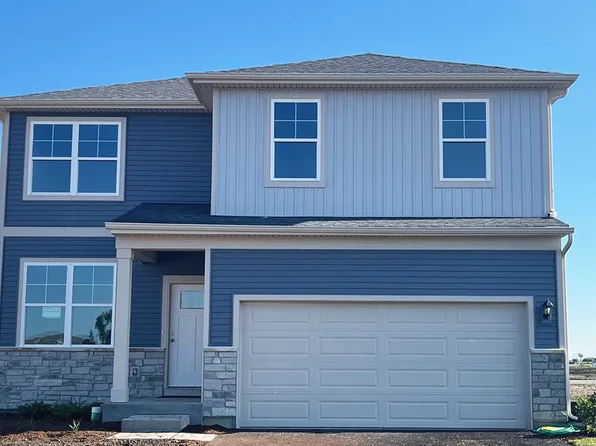 1374 Jackson Dr, Pingree Grove, IL 60140