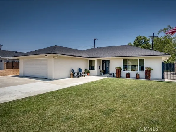 16602 Fountain Ln, Huntington Beach, CA 92647