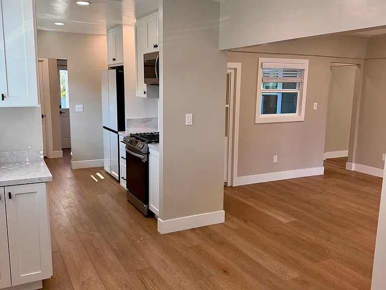 178 Virginia Pl — Photo 10