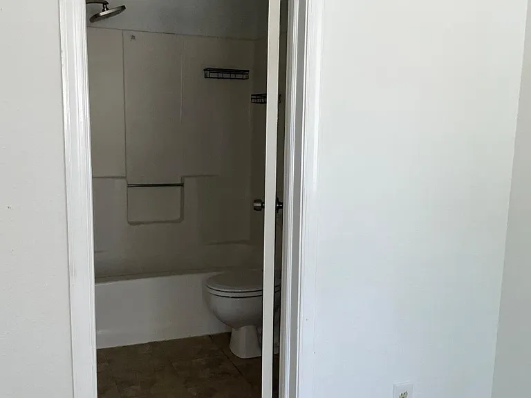 1092 Tristram Cir — Photo 10