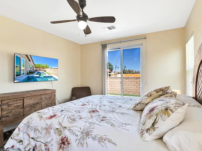 49990 Eastwood Ln — Photo 23