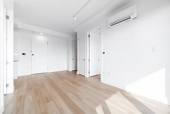 Rented by Key City Capital Inc | media 23