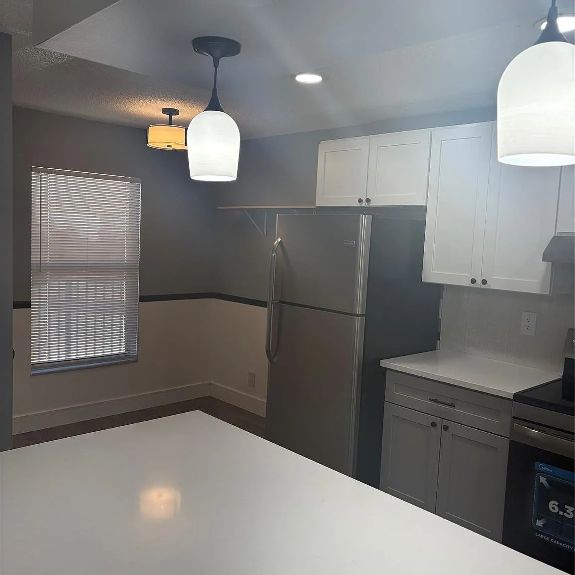 2 bed, 2.0 bath, 910 sqft, $2,150 — Photo 4