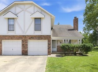 9707 W 83rd Ter, Overland Park, KS 66212