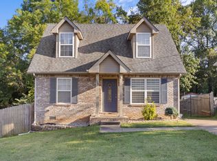 328 Donna Dr, Clarksville, TN 37042