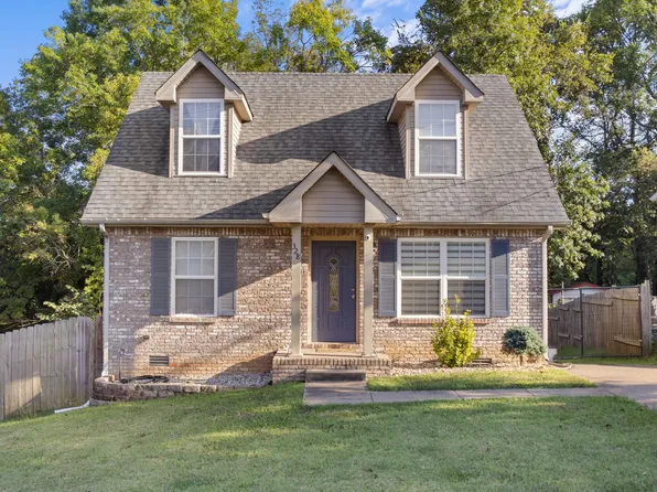 328 Donna Dr, Clarksville, TN 37042