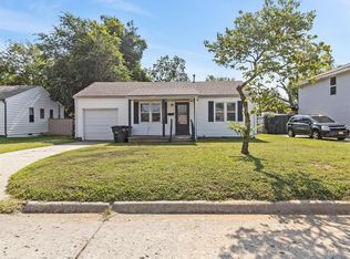 1812 Hampton Dr, Del City, OK 73115