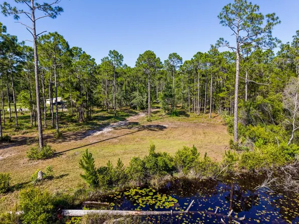 321 Baywood Dr, Carrabelle, FL 32322