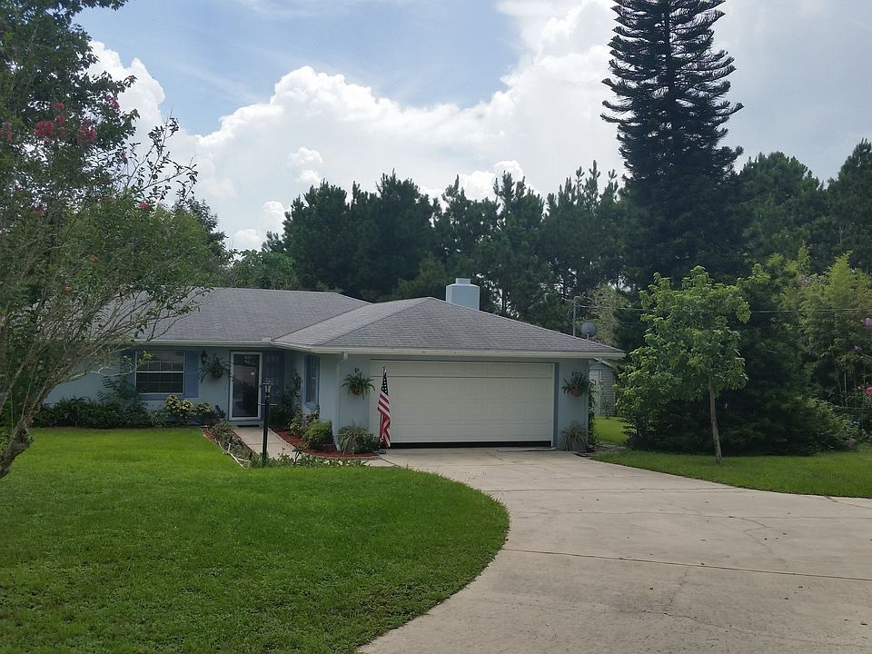 Front view of home