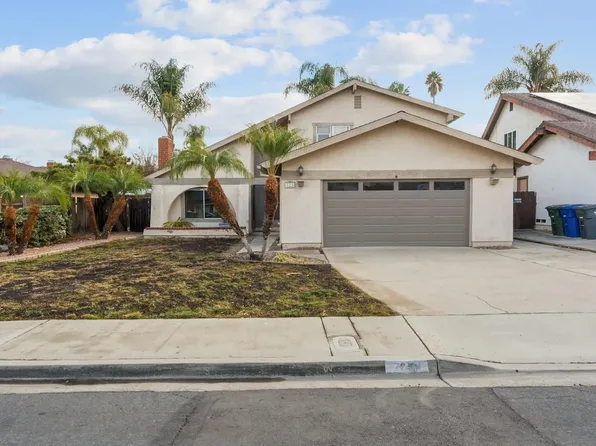 725 Mahogany Dr, El Cajon, CA 92019