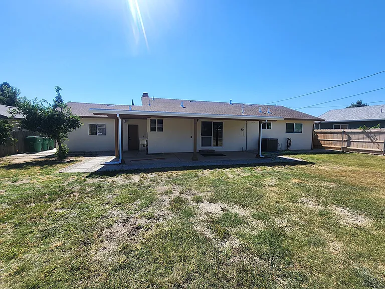 127 Faydon Way — Photo 6