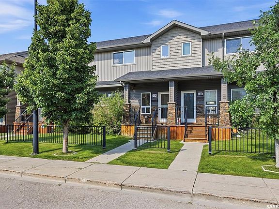 5th image of 320 Willowgrove LANE
