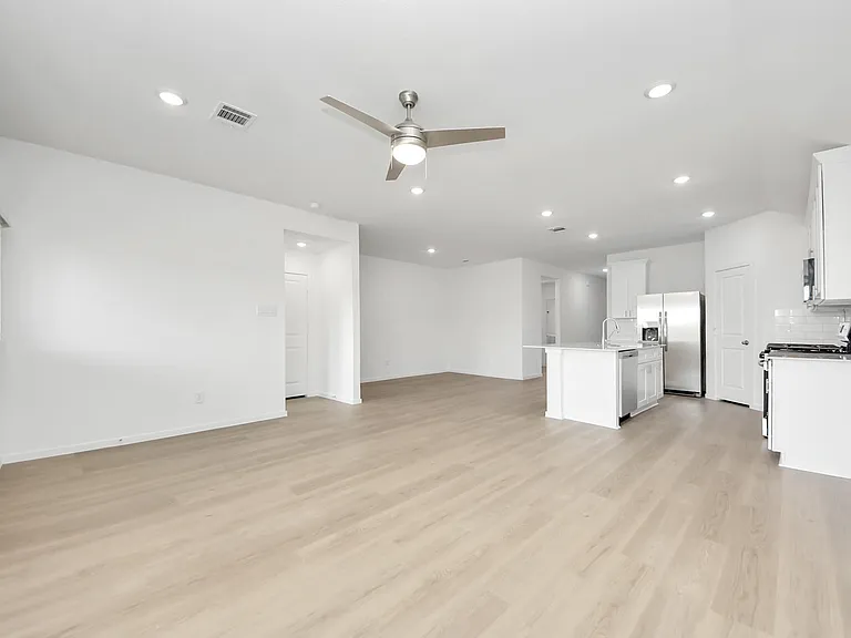 7706 Smooth Valley Ct — Photo 16
