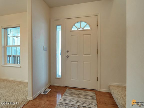 5th image of 1900 Kelly Maureen Cir