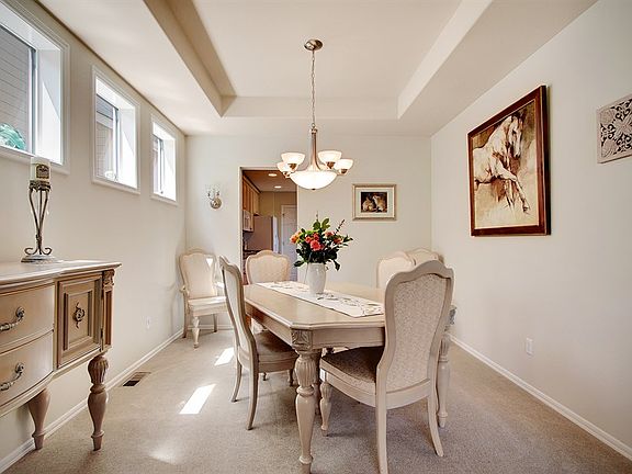 4th image of 2105 NW Coyote Creek Ln