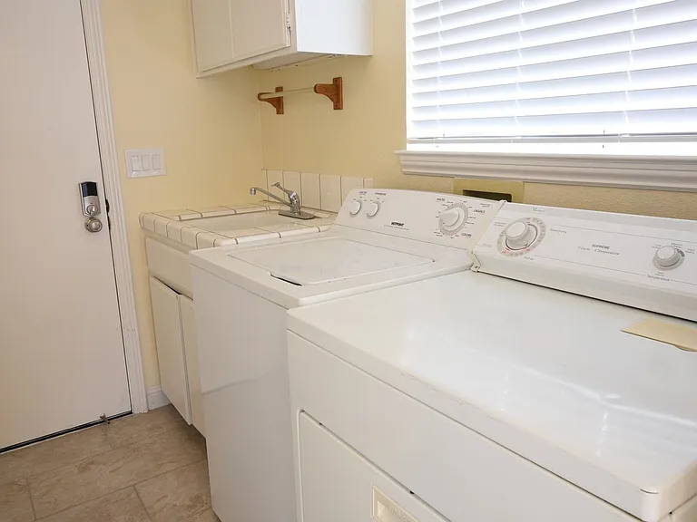 3277 Carol Leaf Ct — Photo 10