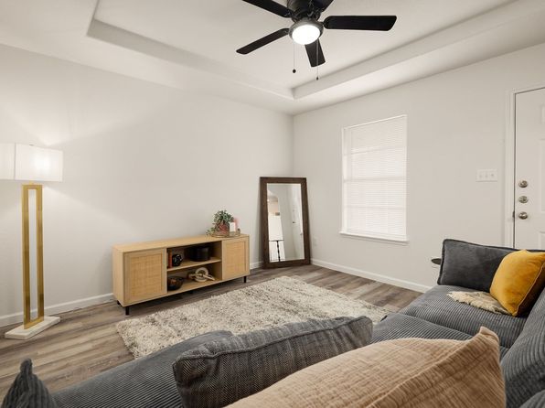 615 S Bicentennial Blvd APT 9