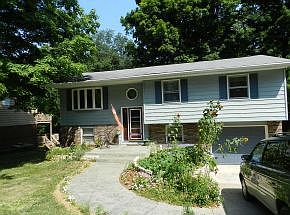 1st image of 621 N Diana Dr