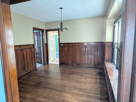 5th image of 743 Ashland Ave #L