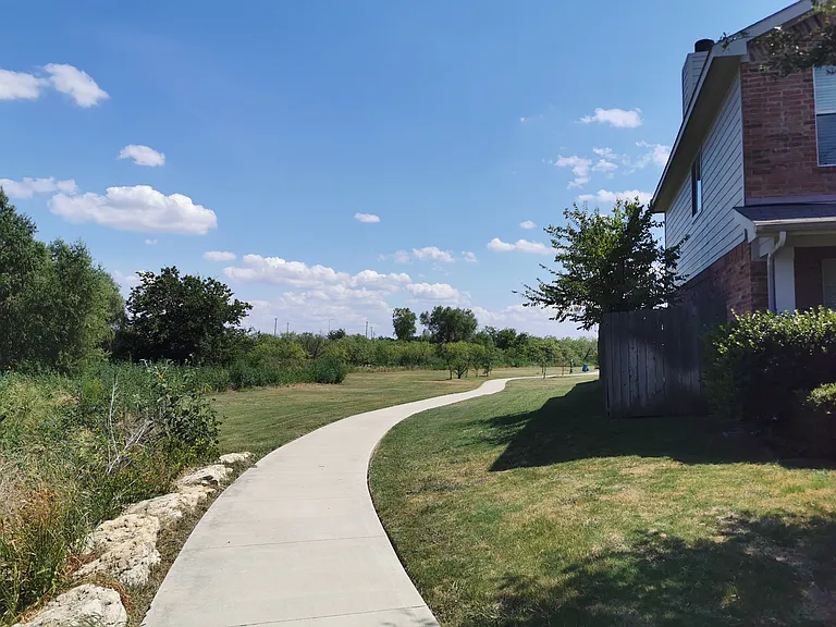 4344 Silverwood Trl — Photo 15