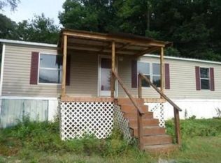 122 Rocky Ln, Caryville, TN 37714