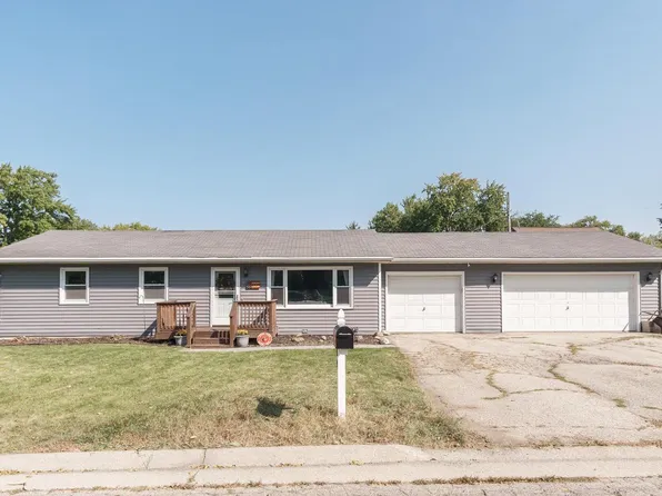 1004 Clark STREET, Watertown, WI 53094