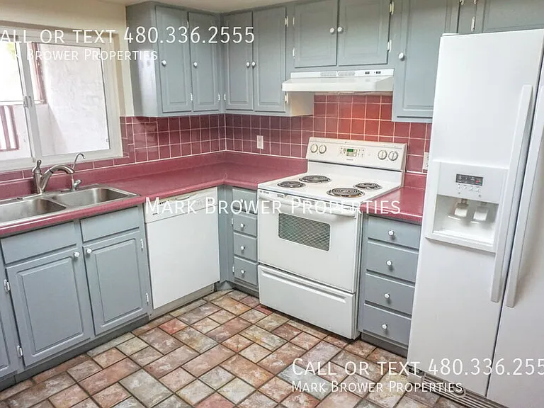 3131 S Fairfield Dr #COPY — Photo 13
