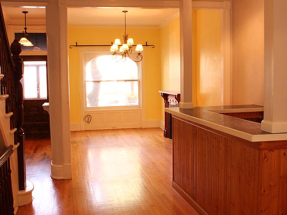 Unique! See back to front