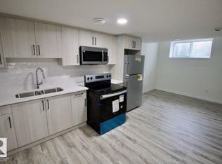 8841 Carson Way SW, Edmonton, AB T6W 5B8