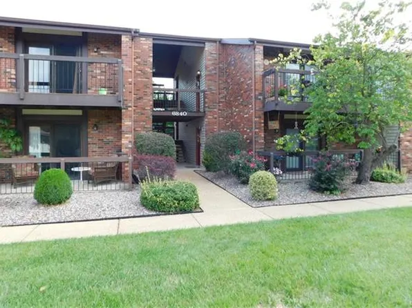 6840 Cottage Grove Ln Unit 10, Saint Louis, MO 63129
