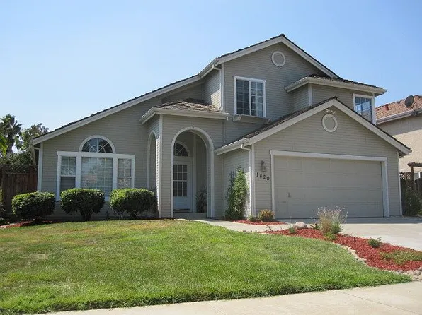 1420 Harvest Ln, Tracy, CA 95376