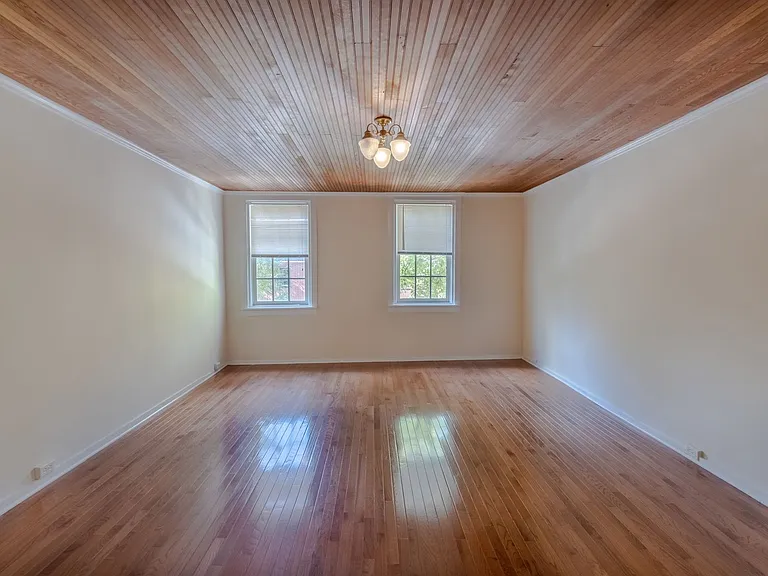 833 S Bond St — Photo 20