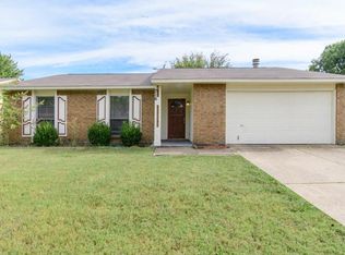 716 Wandering Way Dr, Allen, TX 75002
