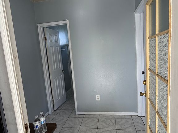 3rd image of 8195 22nd St