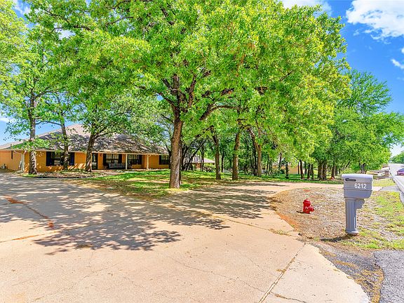 4th image of 6212 Westover Dr